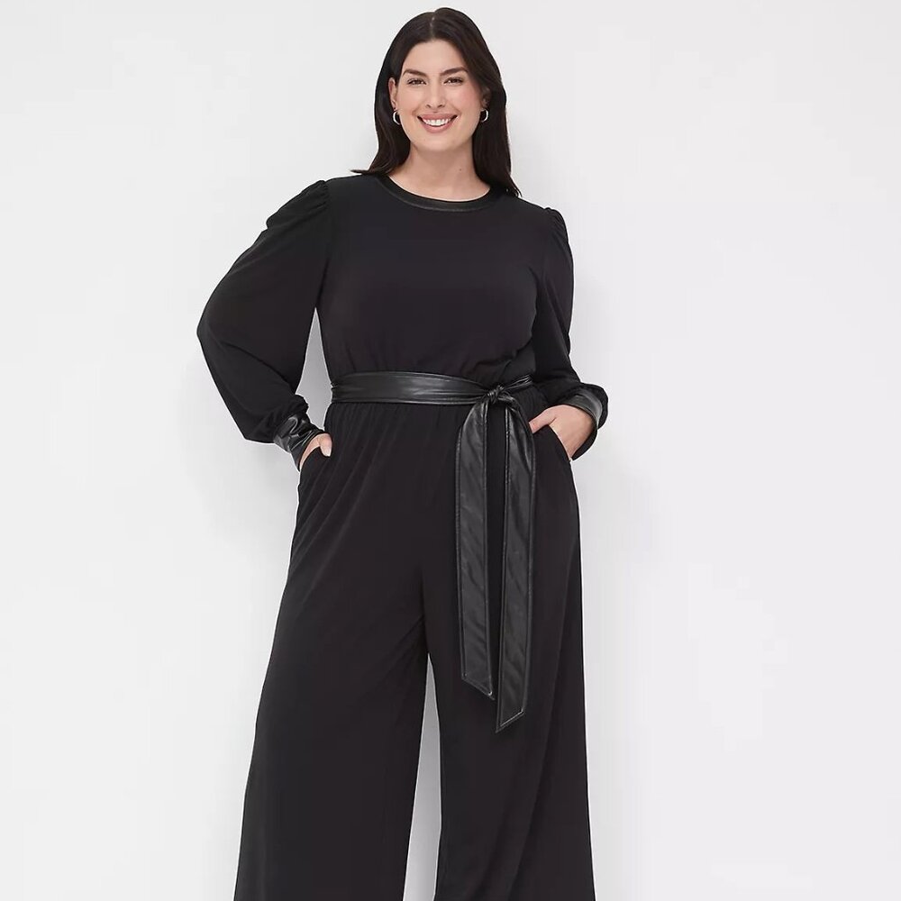 NWT Lane Bryant Petite Plus Wide Leg Jumpsuit Faux Leather Trim Belted 22/24